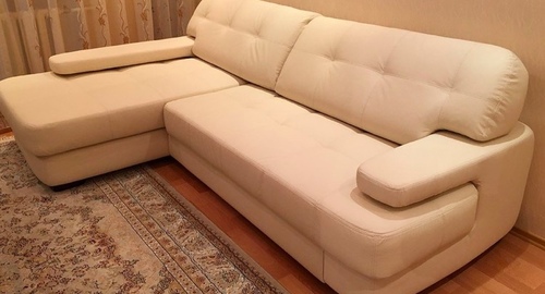 Обивка углового дивана.  Райчихинск